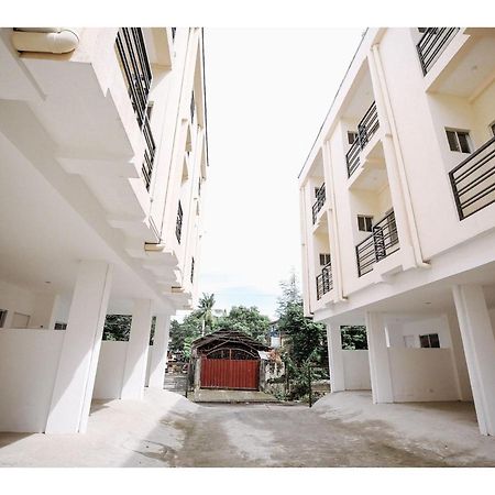 Oyo 789 Abn Residences Баколод Екстериор снимка