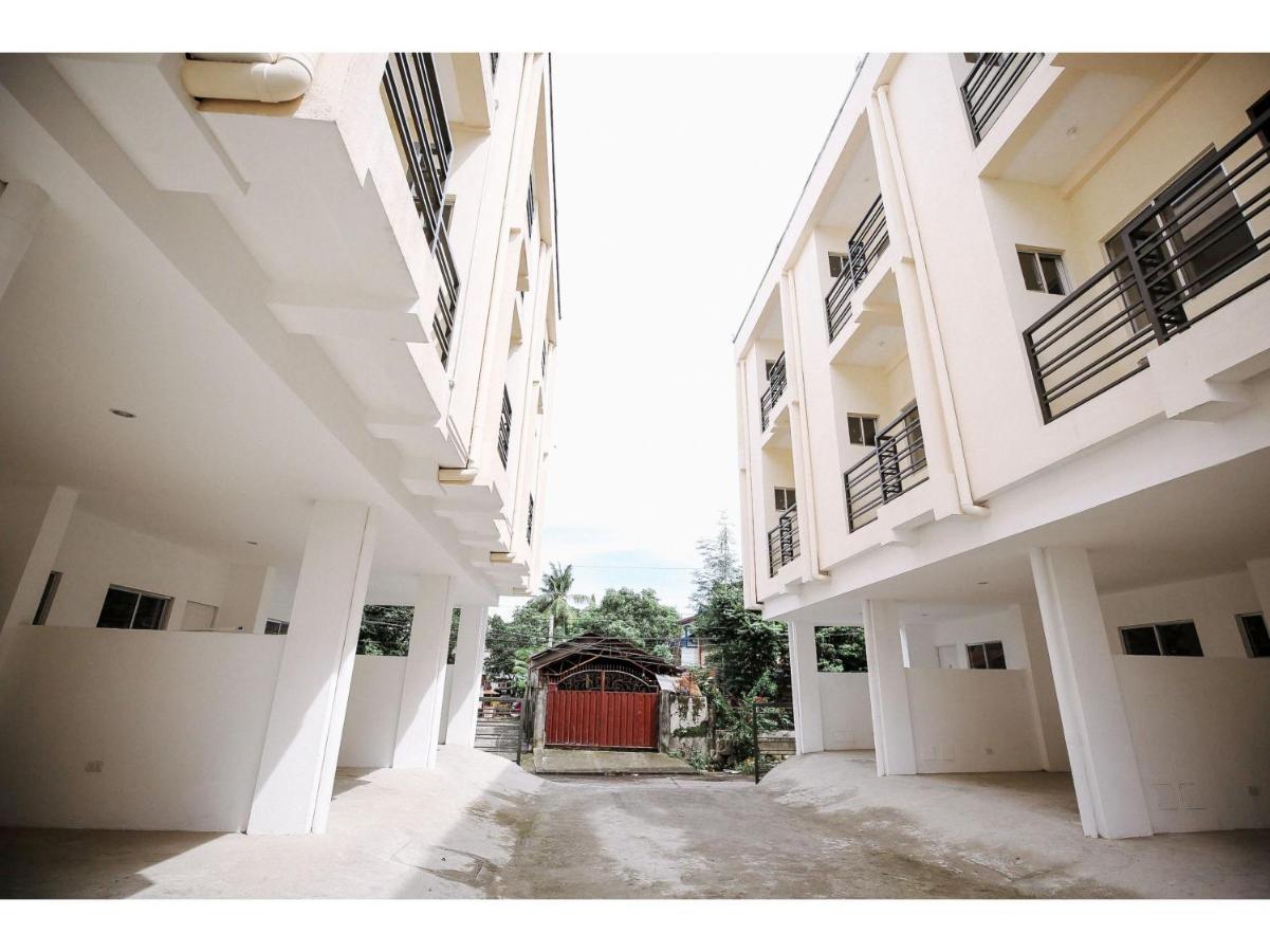 Oyo 789 Abn Residences Баколод Екстериор снимка