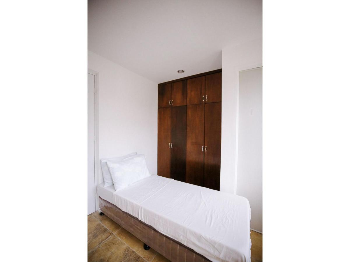 Oyo 789 Abn Residences Баколод Екстериор снимка